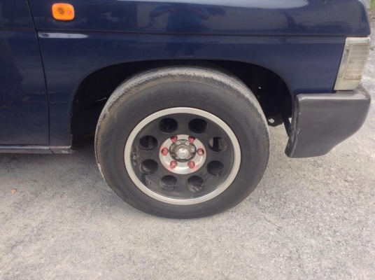 Nissan BigM ปี95