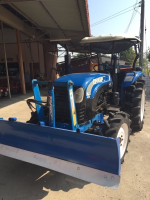 ขายรถไถแชมป์ YTO453 (4WD) 2เพลา ราคา 198,000 บาท ขายพร้อมอุปกรณ์ สนใจโทร 081-9136451 ค่ะ ขายรถไถแชมป์ YTO453 (4WD) 2เพลา ราคา 198,000 บาท ขายพร้อมอุปกรณ์ สนใจโทร 081-9136451 ค่ะ