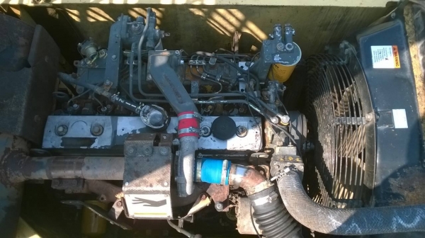 pc-200-6 เอกสารเล่มทะเบียนไฟฟ้าครบ โซ่เต็มเอวแน่น พร้อมใช้งาน S/n96xxx  ราคา 1,100,000 ต่อรอง