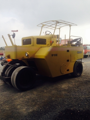 รถบดล้อยาง7ล้อ WATANABE WP15WE เก่านอก เอกสารใบแจ้งจำหน่าย รถบดล้อยาง7ล้อ WATANABE WP15WE เก่านอก เอกสารใบแจ้งจำหน่าย