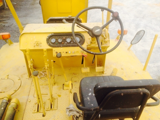 รถบดล้อยาง7ล้อ WATANABE WP15WE เก่านอก เอกสารใบแจ้งจำหน่าย รถบดล้อยาง7ล้อ WATANABE WP15WE เก่านอก เอกสารใบแจ้งจำหน่าย