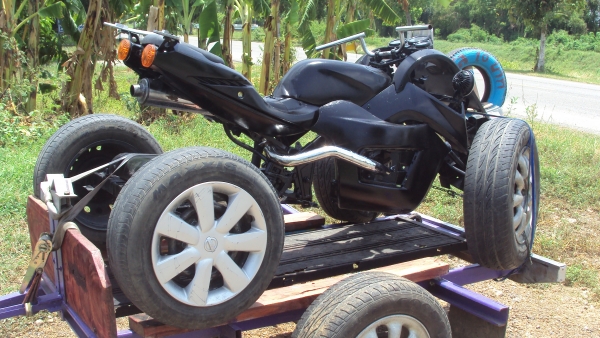 โครงสี่ล้อทางเรียบ