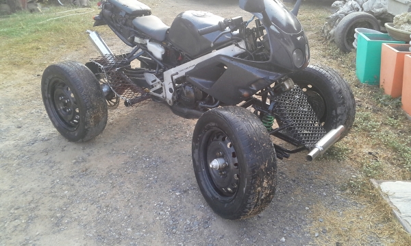 โครงสี่ล้อทางเรียบ