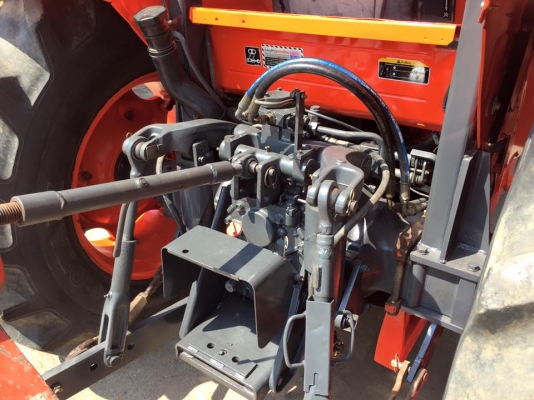 ขายรถไถ Kubota M9540(4WD) พร้อมดันหน้า+ผานบุกเบิกช้าง รถสวย พร้อมใช้งานครับ