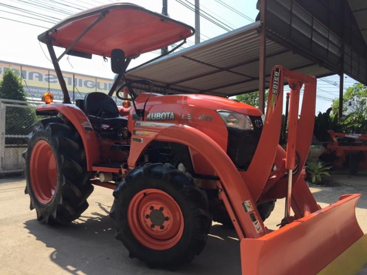 ขายรถไถ Kubota L3608(4WD) พร้อมใบมีดและผานพรวนช้าง รถสวย สีเดิม พร้อมใช้งาน ขายรถไถ Kubota L3608(4WD) พร้อมใบมีดและผานพรวนช้าง รถสวย สีเดิม พร้อมใช้งาน