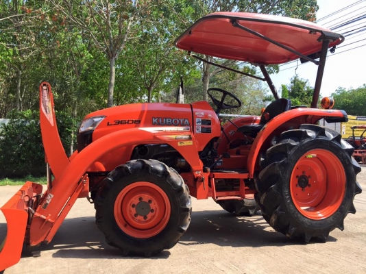 ขายรถไถ Kubota L3608(4WD) พร้อมใบมีดและผานพรวนช้าง รถสวย สีเดิม พร้อมใช้งาน ขายรถไถ Kubota L3608(4WD) พร้อมใบมีดและผานพรวนช้าง รถสวย สีเดิม พร้อมใช้งาน