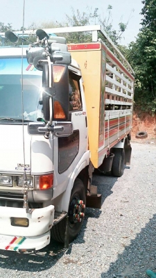 ขายรถ6ล้อดั้มเกษตร เครื่อง195แรง รถสวยสภาพดี เอกสารพร้อมโอน สนใจโทร 090-8588220คุณนะ 093-3258446คุณบิว หรือเข้าดูสินค้าอื่นๆได้ที่ www.truck.in.th/498 หรือเพจFacebook ณรงค์ ซื้อขายรถมือสอง (เว็บไซต์ส่วนตัว) หรือFacebook คุณนะ รถบรรทุก