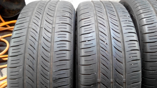 ยาง Dunlop Enasave Ec300 ปี14 205 55 16