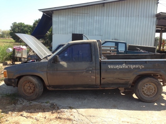 ขายนิสสันฝาแดงหยาบเครื่องดีเกียร์ดีชัชซีสดี