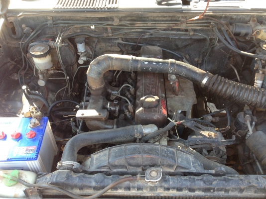 ขายนิสสันฝาแดงหยาบเครื่องดีเกียร์ดีชัชซีสดี ขายนิสสันฝาแดงหยาบเครื่องดีเกียร์ดีชัชซีสดี