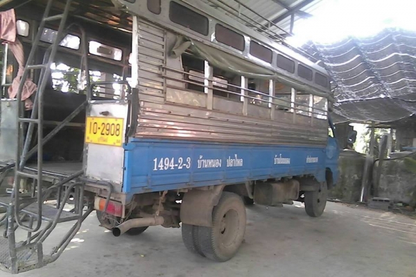 ขายรถ6ล้อ โดยสารISUZU TL100แรง เครื่องดีแคชซีสวย ยาว4.30เมตร สภาพพร้อมใช้งาน เอกสารพร้อมโอน สนใจโทร 090-8588220คุณนะ 093-3258446คุณบิว หรือเข้าดูสินค้าอื่นๆได้ที่ www.truck.in.th/498 หรือเพจFacebook ณรงค์ ซื้อขายรถมือสอง (เว็บไซต์ส่วนตัว) หรือFacebook คุณ