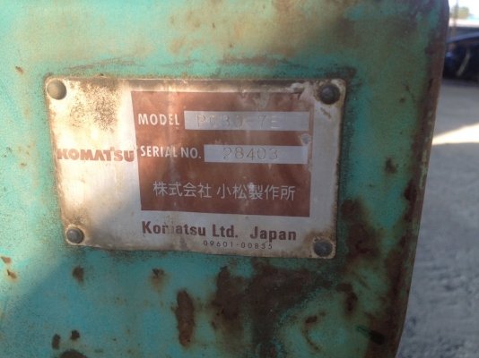 รถขุด KOMATSU PC30-7E