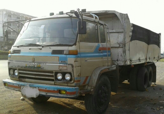 สิบล้อ อิซุซุ JCM 6BD1-165เพาเดียว ดั้มกะบะเหล็ก สภาพนางฟ้าสวยเดิมๆทั้งคัน แอร์ พ.เวอร์ ทิฟฟี ยางเต็ม ทะเบียนพร้อมโอน ราคา 395,000บ รถสวยๆราคาเบาๆ