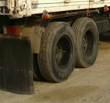 สิบล้อ อิซุซุ JCM 6BD1-165เพาเดียว ดั้มกะบะเหล็ก สภาพนางฟ้าสวยเดิมๆทั้งคัน แอร์ พ.เวอร์ ทิฟฟี ยางเต็ม ทะเบียนพร้อมโอน ราคา 395,000บ รถสวยๆราคาเบาๆ