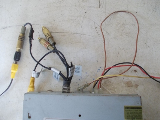 ทีวีติดรถยนต์ 7 นิ้ว PMP พับเก็บได้ ใช้ได้ทั้งทีวีและAV ทีวีติดรถยนต์ 7 นิ้ว PMP พับเก็บได้ ใช้ได้ทั้งทีวีและAV