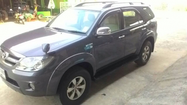 ขาย Fortuner ปี05 2.7 เบนซิน 4WD ขาย Fortuner ปี05 2.7 เบนซิน 4WD