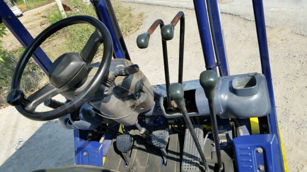 ขายด่วนรถยก KOMATSU FG15-16ยก1.5ตันเสาสูง3เมตรยางตัน4เส้นรถนอกนำเข้ายังไม่เคยใช้งานในเมืองไทยเลย=รุ่นใหม่ขายถูกๆ