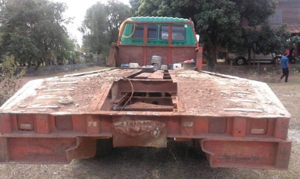 ขายรถบรรทุุกรถแฐคโฮเพลาเดียวเหล็ก H บีมบรรทุกCAT 320 สบายทะเบียนเต็ม