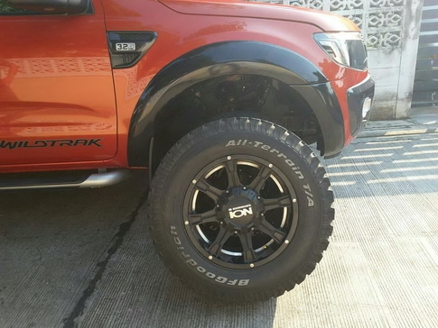 Max + BF All USA. 285/65/18 ปี12 สวยๆ 1ชุด