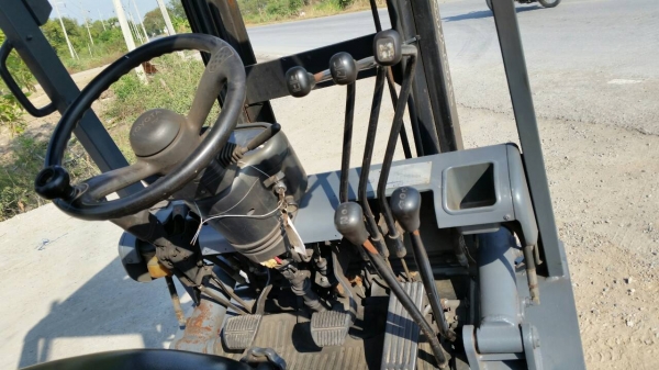 ขายด่วนรถยก TOYOTA 6FGยก1.0ตันเสาสูง3เมตรงาสไลย์ได้ยางตัน4เส้นรถนอกยังไม่เคยใช้งานในเมืองไทยเลย=รุ่นใหม่ขายถูกๆ