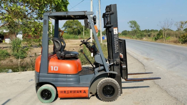 ขายด่วนรถยก TOYOTA 6FGยก1.0ตันเสาสูง3เมตรงาสไลย์ได้ยางตัน4เส้นรถนอกยังไม่เคยใช้งานในเมืองไทยเลย=รุ่นใหม่ขายถูกๆ