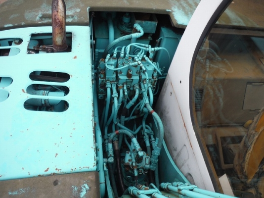 KOBELCO SK60-2 ราคาถูก จากญี่ปุ่นแท้100\% สนใจติดต่อ 081-1463244 (เจ๊สุ)