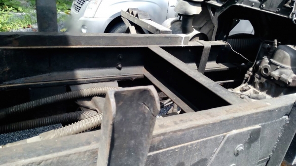 รถมิตซู 6 ล้อดั้ม เปลื่ยนเครื่อง 150 แรงม้า.    สนใจติดต่อ  081 - 6079515