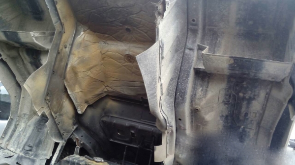 รถมิตซู 6 ล้อดั้ม เปลื่ยนเครื่อง 150 แรงม้า.    สนใจติดต่อ  081 - 6079515