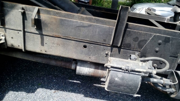 รถมิตซู 6 ล้อดั้ม เปลื่ยนเครื่อง 150 แรงม้า.    สนใจติดต่อ  081 - 6079515