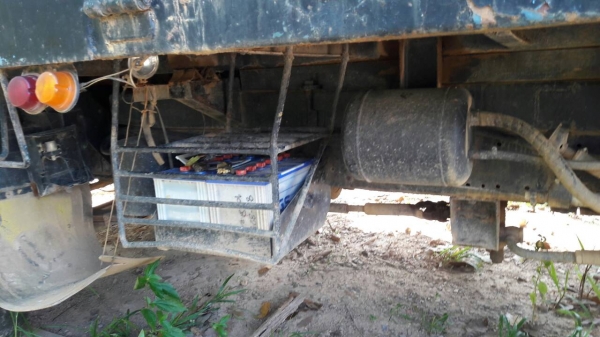 รถอีซูซู 6 ล้อดั้ม NPR 115 แรงม้า.   สนใจติดต่อ  081 - 6079515