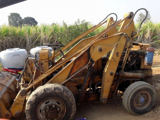 วันนี้วันเดียวครับ ราคานี้งดต่อรองครับ รถตัก ราคาเบาๆครับ โคมัสสุ