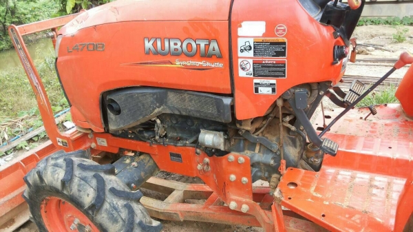 รถไถ KUBOTA  L4708. ( รถทำงาน 1,1xx ชม. )     สนใจติดต่อ  081 - 6079515