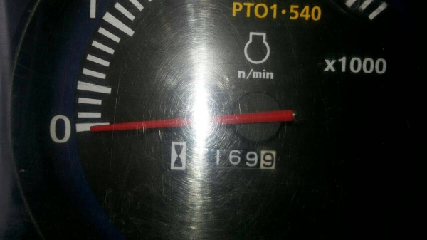 รถไถ KUBOTA  L4708. ( รถทำงาน 1,1xx ชม. )     สนใจติดต่อ  081 - 6079515