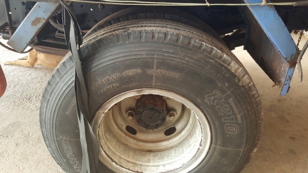 ขาย 6 ล้อ ISUZU NKR71LY52A ปี 47 เครื่อง 4HG1-T 130 แรงม้า คัสซีสวยตลอดเส้น แอร์เย็น ทะเบียนพร้อมโอน