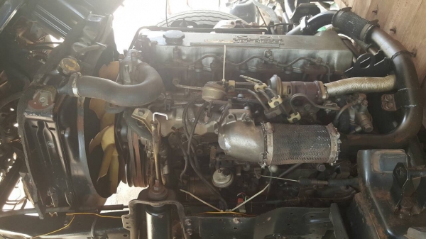 ขาย 6 ล้อ ISUZU NKR71LY52A ปี 47 เครื่อง 4HG1-T 130 แรงม้า คัสซีสวยตลอดเส้น แอร์เย็น ทะเบียนพร้อมโอน