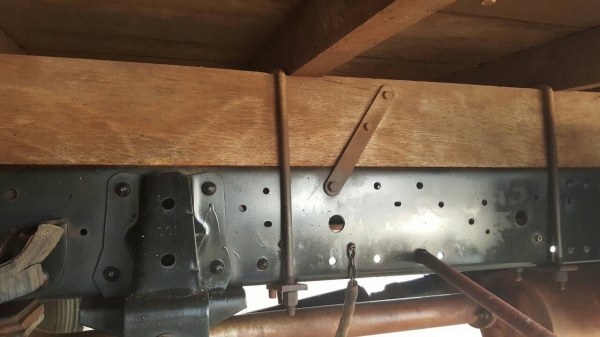 ขาย 6 ล้อ ISUZU NKR71LY52A ปี 47 เครื่อง 4HG1-T 130 แรงม้า คัสซีสวยตลอดเส้น แอร์เย็น ทะเบียนพร้อมโอน