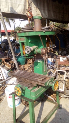 ขายมิลลิ่งตั้งโต๊ะเสาสูงไฟ3สายราคาถูกครับ