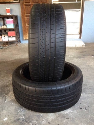 ขายยาง goodyear 225 45 17 ปี12 ดอกหนา สภาพสวย ไม่บวม ไม่มีปะ ไม่มีแตกลายงา 1คู่ ราคา1800บาท รับประกันยางทุกเส้นยินดีคืนเงิน โทร0924462525โส กทม