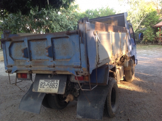 ขาย 6 ล้อดั้ม NKR-120 กระบะดั้ม 3 เมตร ขาย 6 ล้อดั้ม NKR-120 กระบะดั้ม 3 เมตร