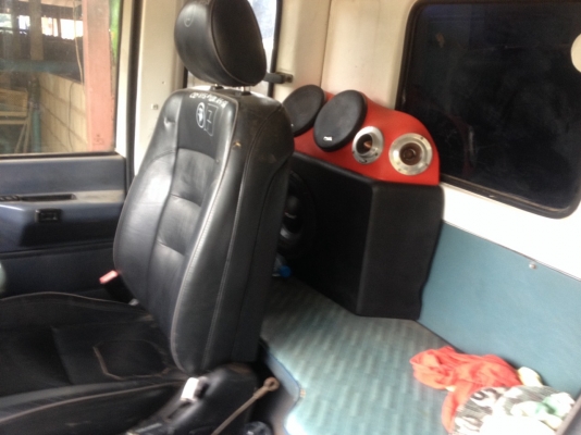 Isuzu Rocky 230 แรง เกียร์พูลเลอร์ รถประกอบ เก็บงานแล้ว เครื่องดี ยางใหม่