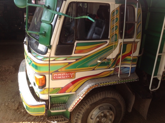 Isuzu Rocky 230 แรง เกียร์พูลเลอร์ รถประกอบ เก็บงานแล้ว เครื่องดี ยางใหม่