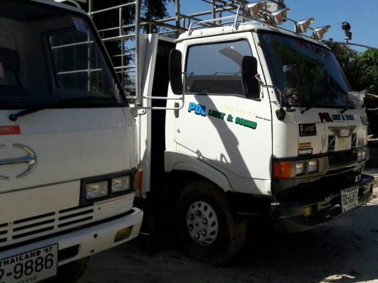 หกล้อ ฮีโน่ KM779 wo4d117แรง ช่วงยาว5.50ม สภาพดีสวยพร้อมใช้งาน ทะเบียนพร้อมโอน มี2คัน ครับท่าน