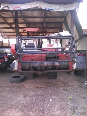 ขายรถเกี่ยวคูโบต้า DC 68 G