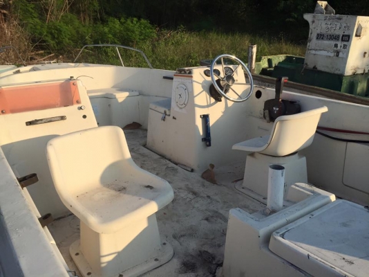 ขายเรือ นิสสัน 19 ฟุตพร้อมเครื่องโตฮัทสุ 50 แรง