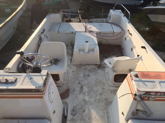 ขายเรือ นิสสัน 19 ฟุตพร้อมเครื่องโตฮัทสุ 50 แรง