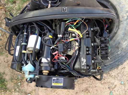 ขายเครื่องเมอร์คิวรี่ 150 แรงหัวฉีด