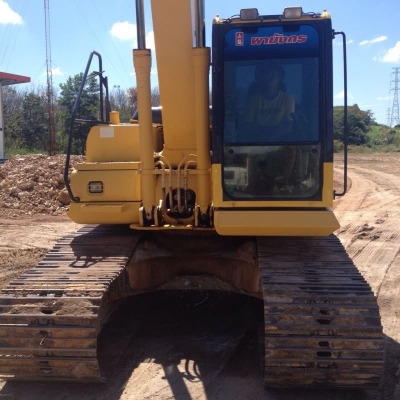 ขายรถแบ็คโฮ Komatsu pc160-8 ไฟฟ้าครบ ไมล์ชั่วโมง 12,xxx เอกสารอินวอยซ์ ขายรถแบ็คโฮ Komatsu pc160-8 ไฟฟ้าครบ ไมล์ชั่วโมง 12,xxx เอกสารอินวอยซ์
