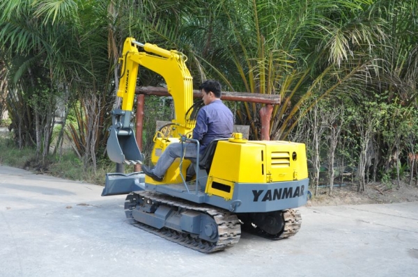 ลดกระหน่ำ!!ขายแบคโฮ YANMAR PC20 เดิมจากญี่ปุ่น ทำงานสมบูรณ์ทุกระบบ รับรองไม่ผิดหวัง 135,000 เท่านั้น!!
