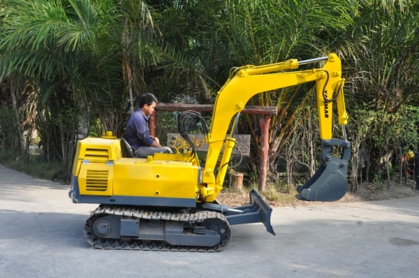 ลดกระหน่ำ!!ขายแบคโฮ YANMAR PC20 เดิมจากญี่ปุ่น ทำงานสมบูรณ์ทุกระบบ รับรองไม่ผิดหวัง 135,000 เท่านั้น!!