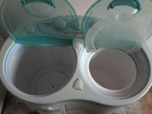 เครื่องซักผ้าใบเล็กมีปั่นของimarflex